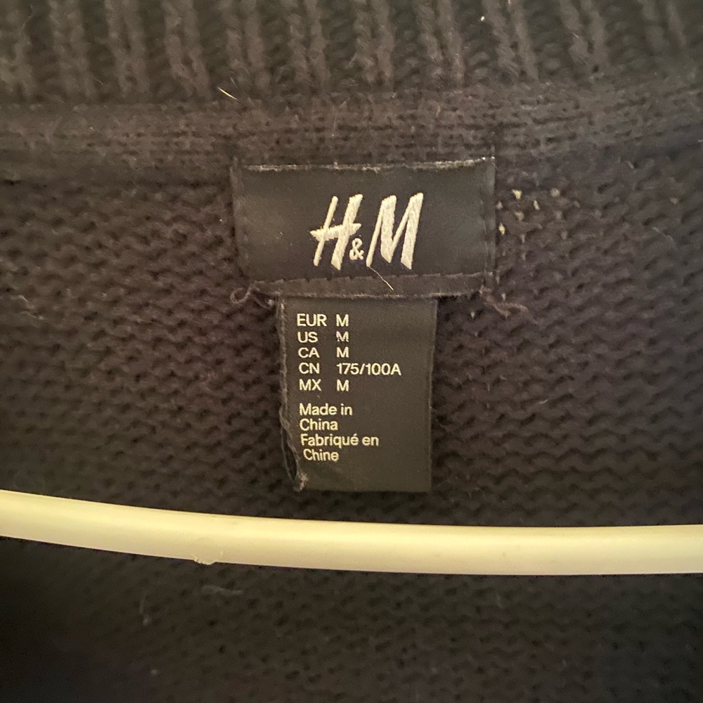 H&M Men's Black Zip-Up Sweater - Picture 2 of 2